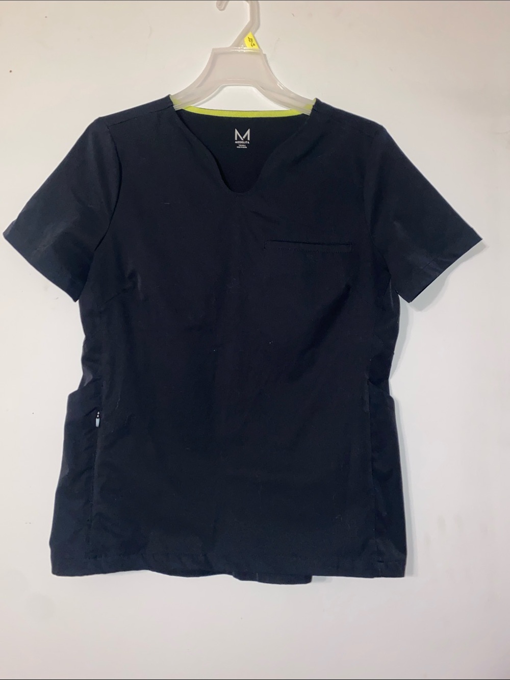 Medelita Scrubs Women's Black V-Neck Short Sleeve Medical Top